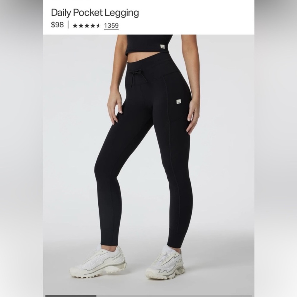 Vuori Daily Pocket Legging in Black
